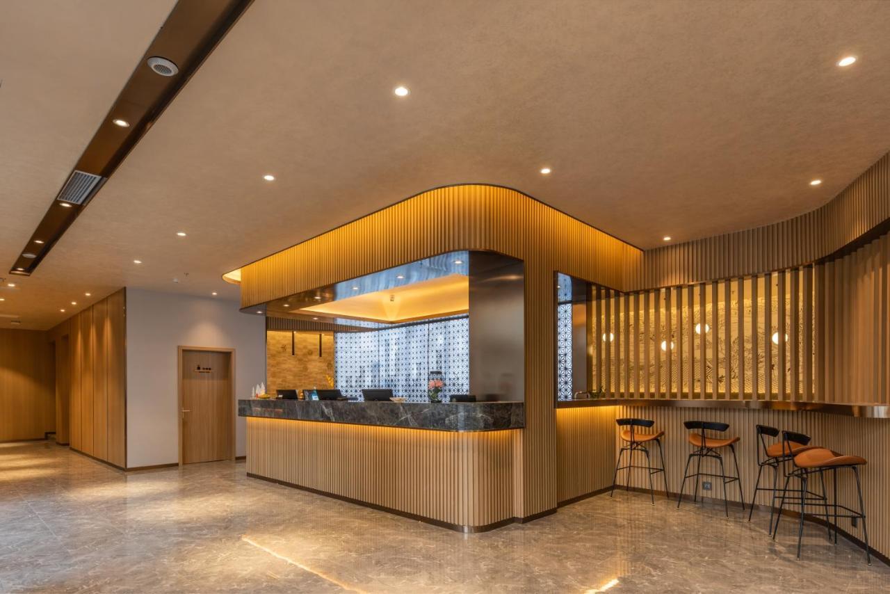 Mehood Hotel Chengdu Bagian luar foto